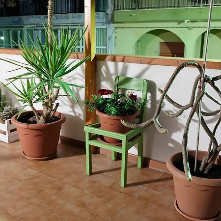 Le Terrazze Di Angela Apartment Marina di Ragusa Bagian luar foto