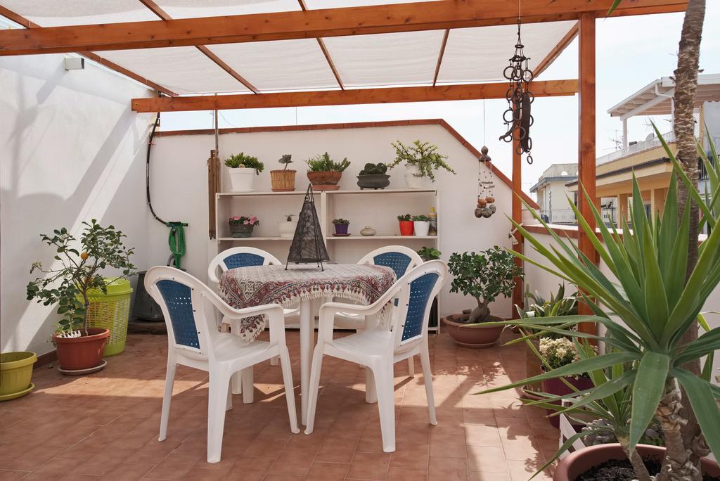 Le Terrazze Di Angela Apartment Marina di Ragusa Bagian luar foto